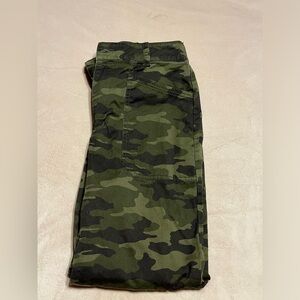 Camoflauge Cropped Jeans